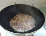 簡單的家常菜料理-金針菇炒絞肉的食譜步驟2照片