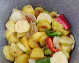 Foto del paso 3 de la receta: Crema/Puré de arroz con calabacín y patatas en Olla GM