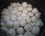 Hình bước làm 3 của món Chè trôi nước nhân đậu phộng