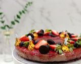 Gambar langkah 9 resipi Chocolate Cheesecake With Berries.