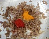 A picture of step 6 of Kadhai pasta masala.