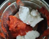 A picture of step 3 of Red velvet ice cream strawberry sundae.