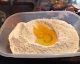 Foto del paso 1 de la receta: Masa para empanadas o empanadillas