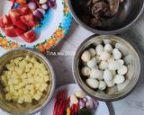 Foto langkah ke 1 dari resep Sambal goreng telur puyuh.