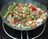 A picture of step 4 of Matar Chaat (dry peas chaat).