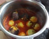 A picture of step 5 of Stuffed Brinjals and Baby Potatoes Sabzi.