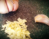 Foto del paso 4 de la receta: Pebrassos al ajillo
