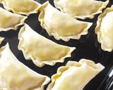 Foto del paso 5 de la receta: Empanadas diferentes!!😃