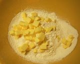 A picture of step 1 of American Apple Pie.
