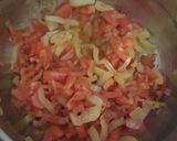 Lecsós csirkemáj recept fázis 2 fotója