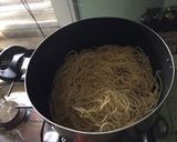 Foto del paso 1 de la receta: Tallarines con verduras salteadas