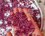 A picture of step 4 of Amla beetroot mukhwas.