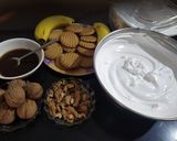 A picture of step 1 of Banana walnut pudding.