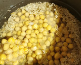 Foto del paso 2 de la receta: Arroz amarillo con garbanzos