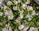 A picture of step 1 of Vegetable pulao.