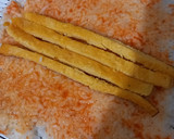 Foto langkah ke 4 dari resep Kimbab Nasi Uduk Oseng Tempe.