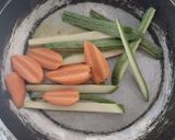 Foto del paso 7 de la receta: Pechuga de pollo sobre una cama de puré de betabel 🍠