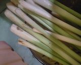 Foto langkah ke 1 dari resep Sate lilit lele.
