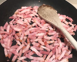 Foto del paso 2 de la receta: Espaguetis al roquefort con bacon