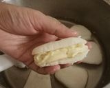 A picture of step 28 of Malai Chum Chum.