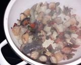 Foto del paso 3 de la receta Sopa de marisco (a mi manera)