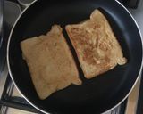 A picture of step 4 of Cinnamon French Toast.