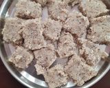 नारियल की बर्फी (Nariyal ki barfi recipe in Hindi) रेसिपी चरण 2 फोटो