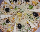 गोल्डन कॉर्न पिज़्ज़ा (Golden corn pizza recipe in Hindi) रेसिपी चरण 5 फोटो
