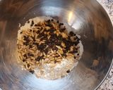 Foto del passaggio 2 della ricetta Quadrotti alla frutta secca