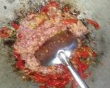 ผัดกระเพราหมูสับใส่ปลาหมึก วิธีทำสูตร 3 รูป