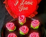 A picture of step 6 of Red Rose Valentine Sweet.