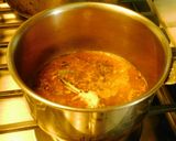 A picture of step 4 of Water chestnut chips and masala curry.