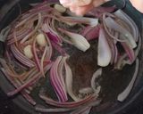 Foto del paso 4 de la receta: Puré de guisantes con menta y filete de hamburguesa