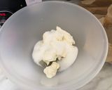 A picture of step 3 of Burnt Basque Cheesecake.