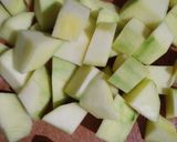 A picture of step 2 of Raw Mango Jam.