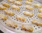 Foto langkah ke 3 dari resep Kastengel 3 Bahan.