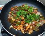 A picture of step 6 of Walnut Schezwan Stir Fry.