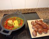 Foto del paso 2 de la receta Albóndigas XL en salsa jardinera