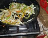 Foto del paso 2 de la receta: Bife de cerdo a la criolla