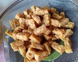 Foto langkah ke 1 dari resep Tempe orek lengket pedas manis gurih.