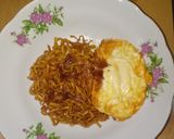 Foto langkah ke 5 dari resep Mi Telur Simpel.