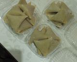 A picture of step 4 of Samosa.