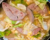 รูปขั้นตอนการทำที่ 4 ของ เส้นผักราดหน้าไข่ข้นตับนุ่ม🥚🍲style by barbie👩🏼‍🍳