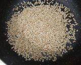 पिन्नी ड्राई फ्रूटस आटा लड्डू (Pinni Dry Fruits Atta Laddu recipe in Hindi) रेसिपी चरण 5 फोटो