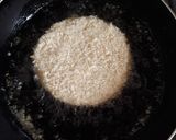 Foto langkah ke 2 dari resep Roti tawar goreng cemilan anak - roti coklat.