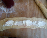 Foto del paso 6 de la receta: Trenza rellena de queso crema