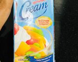 A picture of step 5 of Easy Peasy Fruit Cream.
