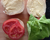 Foto del paso 2 de la receta: Armar una hamburguesa común 🍔
