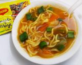 મેગી નૂડલ્સ સૂપ (Maggi Noodles soup recipe in gujarati) રેસીપી સ્ટેપ6ફોટો