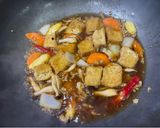 香氣爆棚的塔香辣炒臭豆腐的食譜步驟3照片